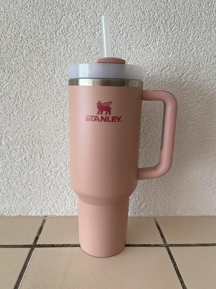 Stanley Quencher H2.0 Tumbler - Pink Dusk Nieuw, Huis en Inrichting, Keuken | Keukenbenodigdheden, Nieuw, Ophalen of Verzenden