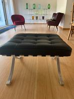 Zwarte leren barcelonahocker, Ophalen, 50 tot 75 cm, Leer, Zo goed als nieuw