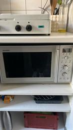 Combi oven magnetron met ovenschaal en rooster, Ophalen, Zo goed als nieuw, Oven, 45 tot 60 cm