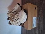 Sneaker Sasha maat 42, Kleding | Dames, Ophalen of Verzenden, Zo goed als nieuw, Sneakers of Gympen