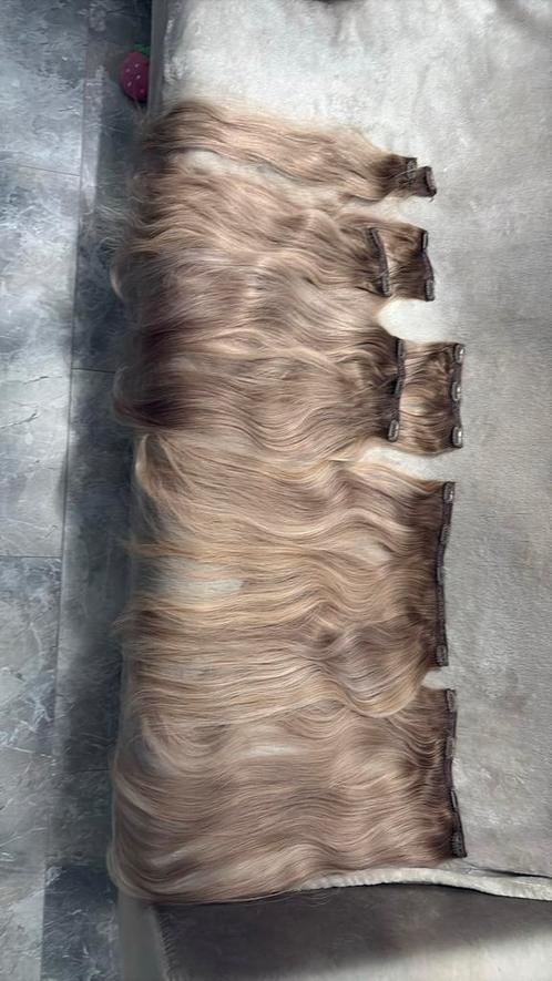 Zascha hair extensions clip in 50 cm 160 gram melted blonde, Sieraden, Tassen en Uiterlijk, Uiterlijk | Haarverzorging, Zo goed als nieuw