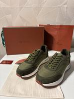 Loro Piana Weekend Walk Groen - Maat 44, Kleding | Heren, Schoenen, Ophalen of Verzenden, Zo goed als nieuw, Overige kleuren, Sneakers of Gympen