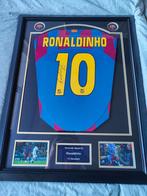 Ingelijst en gesigneerd shirt Ronaldinho (FC Barcelona), Verzamelen, Nieuw, Shirt, Ophalen of Verzenden, Buitenlandse clubs