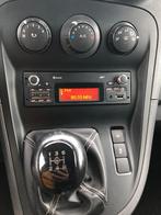 Auto radio met Bluetooth en heel mooi geluid, Ophalen of Verzenden, Zo goed als nieuw