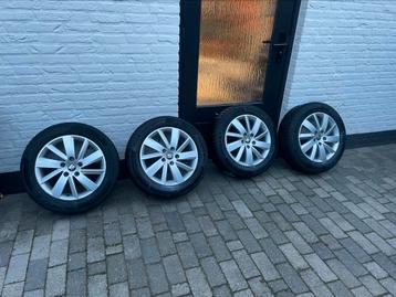 Seat leon velgen met nieuwe winterbanden beschikbaar voor biedingen