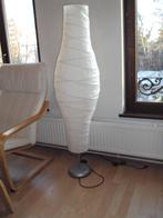 Witte staande vloerlamp - dudero lamp van ikea, Huis en Inrichting, Lampen | Vloerlampen, Ophalen