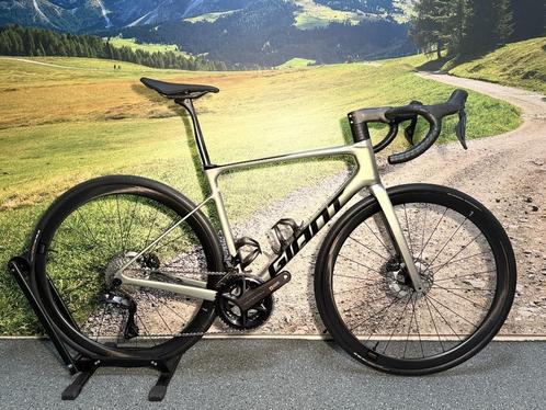 ACTIE Giant Defy Advanced SL1 ML Ultegra DI2 €8999,-/€4999,-, Fietsen en Brommers, Fietsen | Racefietsen, Nieuw, Heren, Giant