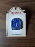 efteling pin klein duimpje 2023, Verzamelen, Efteling, Ophalen of Verzenden, Zo goed als nieuw, Button of Speldje