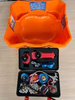 beyblade bak / arena met beyblade in meeneem koffer, Kinderen en Baby's, Gebruikt, Ophalen of Verzenden