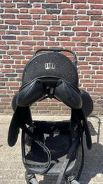 Dressuurzadel Kingsley D5, Dieren en Toebehoren, Paarden en Pony's | Zadels, Ophalen, Zo goed als nieuw, Dressuur