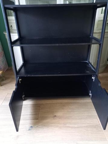 Stevige kast voor kinderkamer - gratis af te halen!