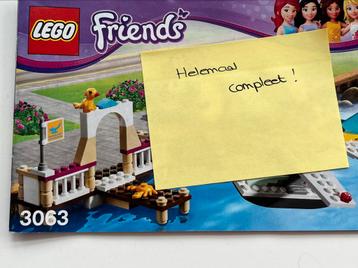 COMPLEET lego Friends 3063 Heartlake vliegclub beschikbaar voor biedingen