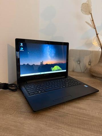 Lenovo i7 laptop beschikbaar voor biedingen