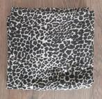 Leuke lange bruine panterprint sjaal, Kleding | Dames, Mutsen, Sjaals en Handschoenen, Ophalen of Verzenden, Zo goed als nieuw