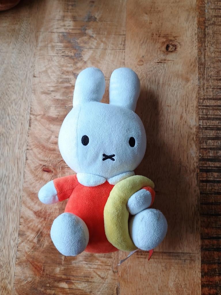 Nijntje Knuffel met Maan - Gebruikt, Kinderen en Baby's, Speelgoed | Knuffels en Pluche, Ophalen of Verzenden, Gebruikt, Konijn