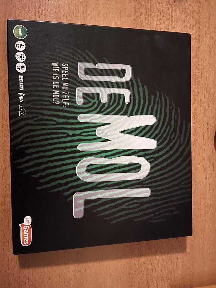 De Mol - Bordspel; wie is de Mol?, Hobby en Vrije tijd, Gezelschapsspellen | Bordspellen, Nieuw, Drie of vier spelers, Ophalen of Verzenden