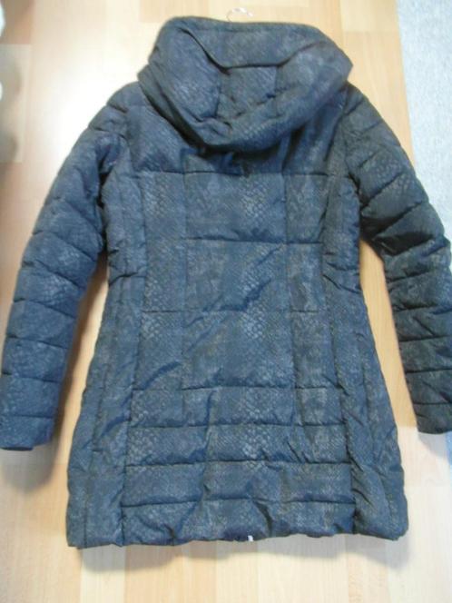 heel mooie winterjas van merk ..... kort jack van VILA in de, Kleding | Dames, Jassen | Winter, Zo goed als nieuw, Maat 42/44 (L)