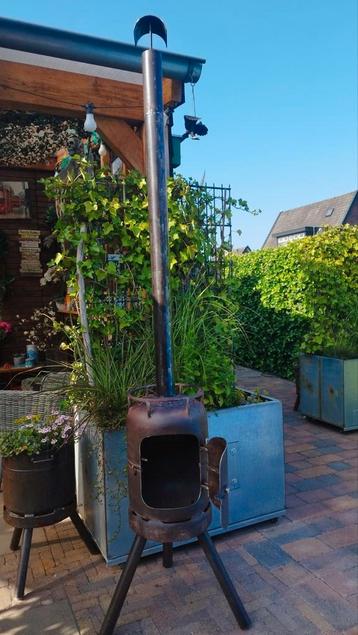 Prachtige Tuinkachel, Terraskachel, vuurkorf, Tuinhaard  beschikbaar voor biedingen