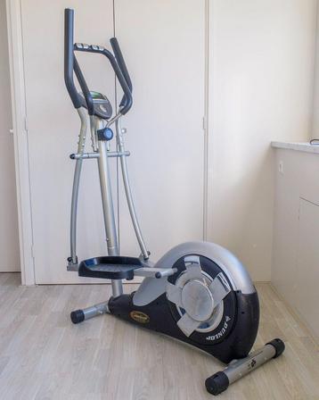 Crosstrainer beschikbaar voor biedingen