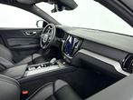 Volvo V60 B4 Aut. Plus Dark | Panoramadak | 360º camera | H, Auto's, Volvo, 12 maanden, 1800 kg, 4 cilinders, 1634 kg