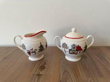 Wedgwood Windsor Christmas Suikerpot en Melkkan beschikbaar voor biedingen