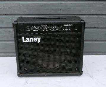 Gitaar versterker Laney beschikbaar voor biedingen