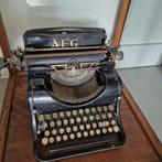 Antieke typemachine AEG, Gebruikt, Ophalen