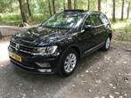 Volkswagen Tiguan 2.0 TDI 110KW 2016 Zwart, Auto's, 4 cilinders, Zwart, Leder, 1468 kg