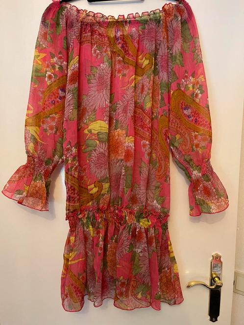 Nieuw!! Ibiza style fel rose tuniek bloem patroon mt L/XL, Kleding | Dames, Blouses en Tunieken, Zo goed als nieuw, Maat 46/48 (XL) of groter