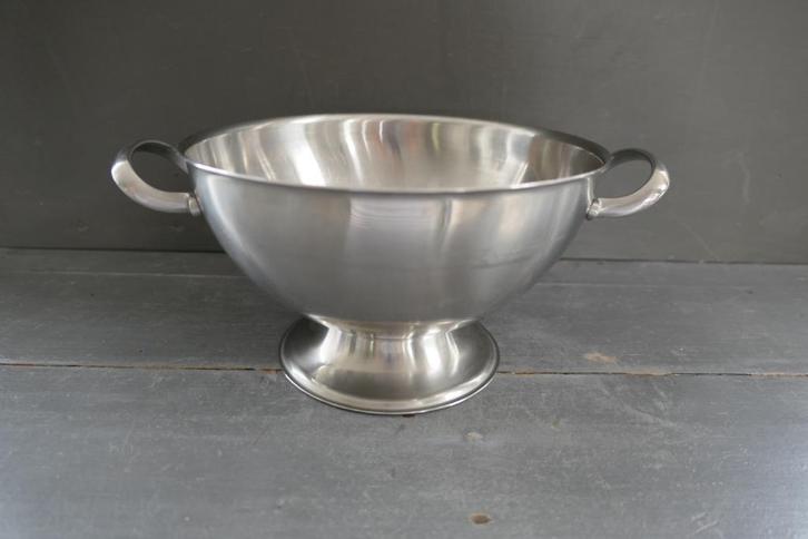 Vintage Alfra Alessi Italy zware RVS schaal op voet 300 cl, Huis en Inrichting, Woonaccessoires | Schalen en Manden, Zo goed als nieuw