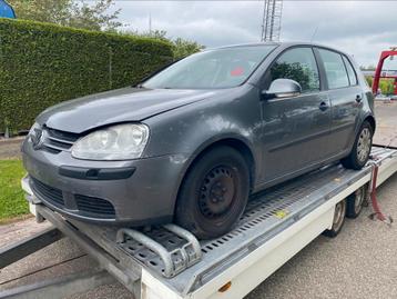 Vw golf 5 alleen voor onderdelen beschikbaar voor biedingen