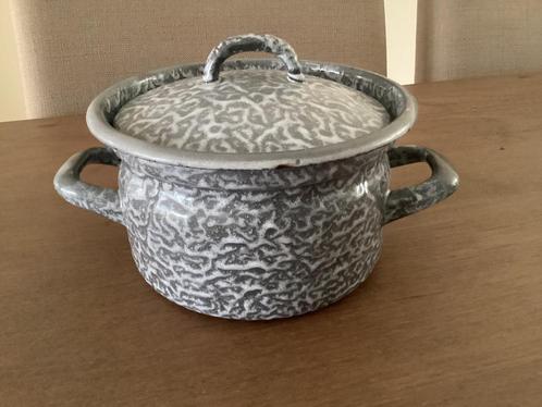Emaille gewolkt vintage pannetje, Antiek en Kunst, Antiek | Emaille, Ophalen of Verzenden