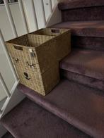 Rotan mand voor op de trap, Huis en Inrichting, Woonaccessoires | Schalen en Manden, Ophalen of Verzenden, Nieuw, Rond, Riet