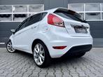Ford Fiesta 1.0 EcoBoost TITANIUM *TREKHAAK*ECC*17 LMV*MOOIE, Voorwielaandrijving, Gebruikt, Euro 6, Electronic Stability Program (ESP)