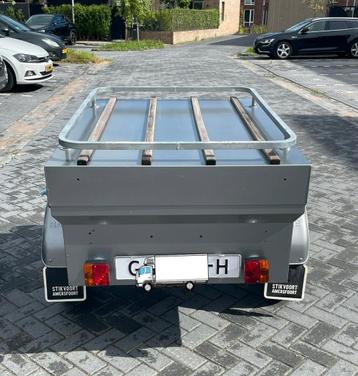 Verhuren bagagewagen  speedy beschikbaar voor biedingen