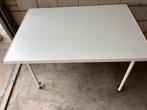 Campingtafel, Caravans en Kamperen, Kampeermeubelen, Ophalen, Gebruikt, Campingtafel