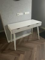 Gratis!!  wit bureau met lades, Huis en Inrichting, Bureaus, Ophalen, Gebruikt, Bureau