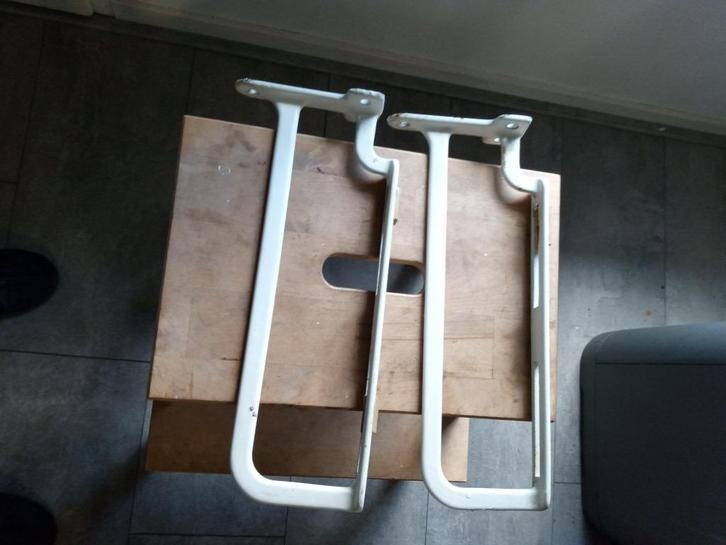 metalen wastafel beugels met handdoekrekje vintage, Doe-het-zelf en Verbouw, Sanitair, Gebruikt, Overige typen, Rvs, Ophalen of Verzenden