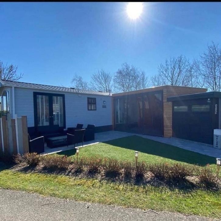 Chalet te huur! Julianahoeve Renesse zeeland, Caravans en Kamperen, Verhuur