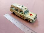 Matchbox K-6 1/43 miniatuur Mercedes Benz Binz ambulance, Verzenden, Gebruikt, Auto, Matchbox