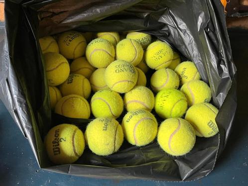 Tennis ballen 100 stuks, Dieren en Toebehoren, Hondenspeelgoed, Zo goed als nieuw, Hondenballen, Ophalen of Verzenden
