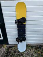 Snowboard set (board + bindingen), Sport en Fitness, Ophalen, Zo goed als nieuw, Board