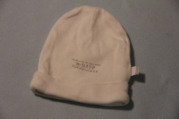 1 EURO OF GRATIS Babymutsje 100% katoen one size wit beschikbaar voor biedingen