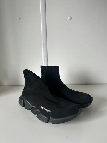 Balenciaga Speed Trainer zwart beschikbaar voor biedingen