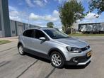 Volkswagen Polo 1.4-16V CROSS 86 PK. Mooie,stoere en goed on, Voorwielaandrijving, Gebruikt, 4 cilinders, Parkeersensor