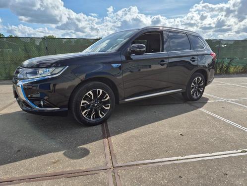 Mitsubishi Outlander Executive Edition 2.0 Phev 203pk 4WD, Auto's, Mitsubishi, Bedrijf, Te koop, Outlander, 4x4, ABS, Achteruitrijcamera
