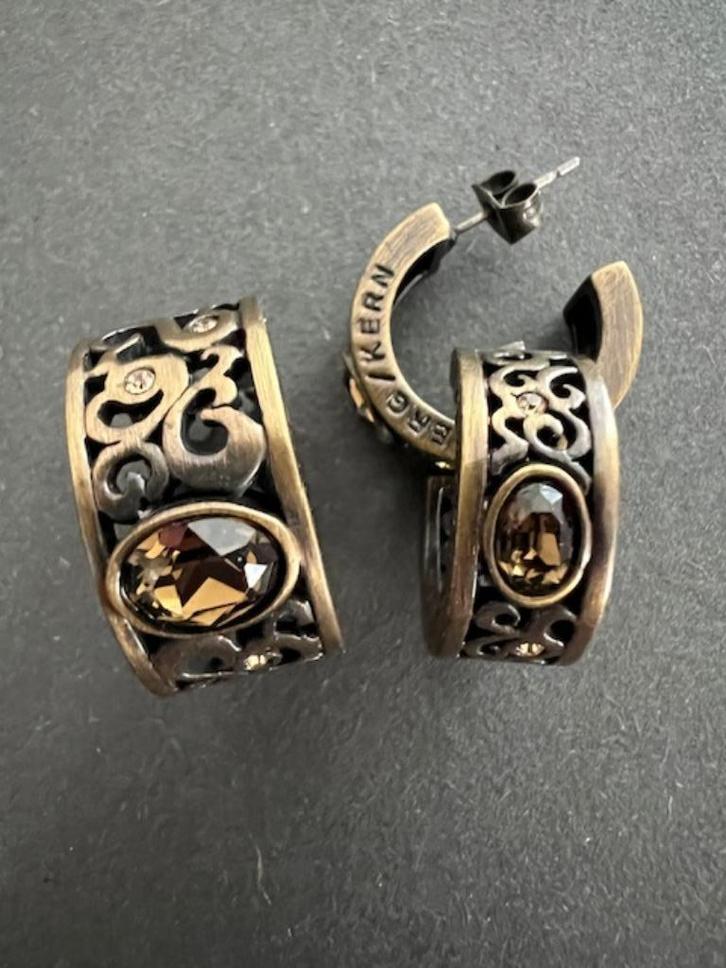 Dyrberg/Kern bronskleurige creolen en ring met steen, Sieraden, Tassen en Uiterlijk, Kettingen, Zo goed als nieuw, Overige materialen