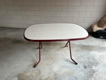 Formica tuintafel  beschikbaar voor biedingen