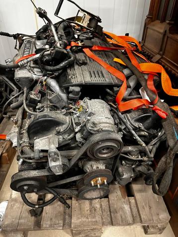 Zeldzame Jaguar V12 6.0 X300 Motor beschikbaar voor biedingen