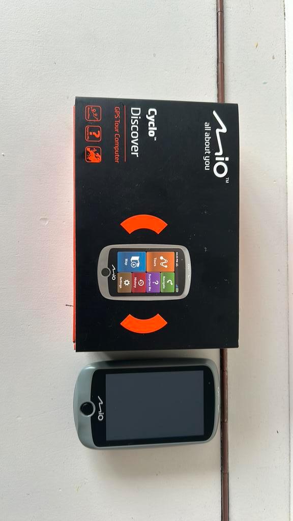 Mio cyclo discover GPS Tour Computer + houder, Fietsen en Brommers, Fietsaccessoires | Fietscomputers, Zo goed als nieuw, GPS